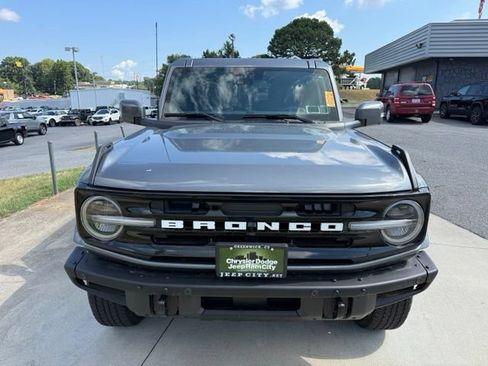 Used 2024 Ford Bronco Outer Banks AWD/4WD image 3