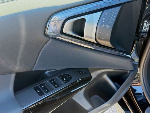 New 2026 BMW X3 xDrive30 w/ Premium Package image 23