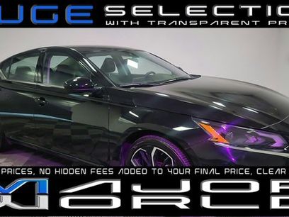 Used 2025 Nissan Altima 2.5 SR