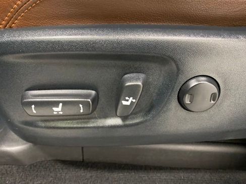 Certified 2022 Toyota 4Runner Limited image 18