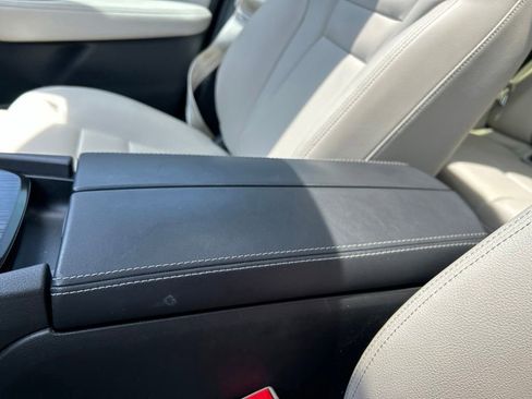 Certified 2024 Nissan Rogue SL w/ SL Premium Package FWD image 35