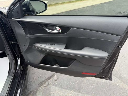 Used 2021 Kia Forte GT-Line w/ GT-Line Premium Package FWD image 21