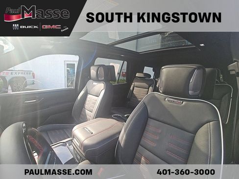 Used 2025 GMC Yukon AT4 Ultimate AWD/4WD image 15