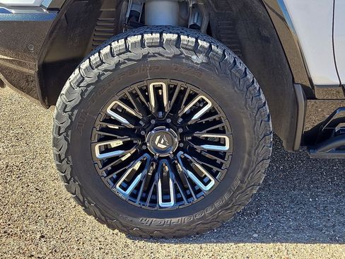 Used 2022 GMC Hummer EV Edition 1 w/ LPO, Illumination Package image 10