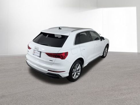Used 2025 Audi Q3 2.0T Premium AWD/4WD image 42