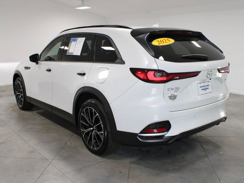Used 2025 MAZDA CX-70 Plug-In Hybrid w/ Premium Pkg AWD/4WD image 7