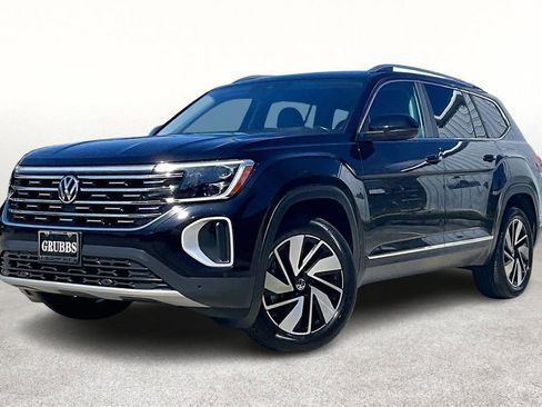 Used 2025 Volkswagen Atlas SEL image 15