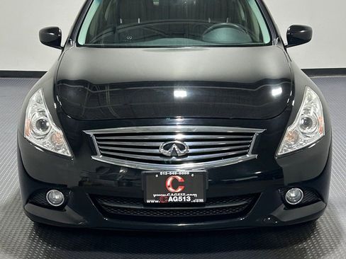 Used 2011 INFINITI G25 x w/ Moonroof Pkg image 3