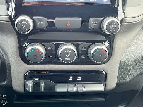 Used 2022 RAM 2500 Tradesman AWD/4WD image 16