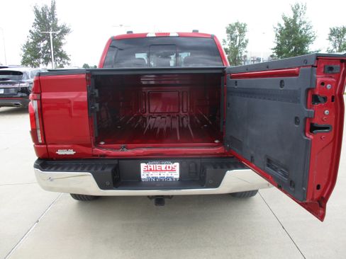 Used 2024 Ford F150 Lariat w/ Bed Utility Package AWD/4WD image 7