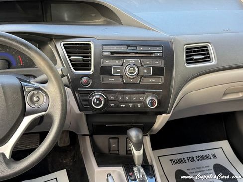Used 2013 Honda Civic LX image 17