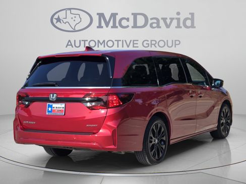 Used 2025 Honda Odyssey Sport-L image 6