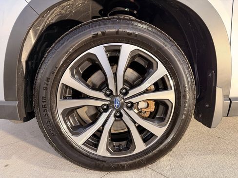 Used 2022 Subaru Forester Limited image 13