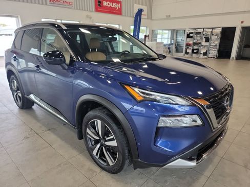 Used 2022 Nissan Rogue Platinum w/ Head-Up Display Package FWD image 5
