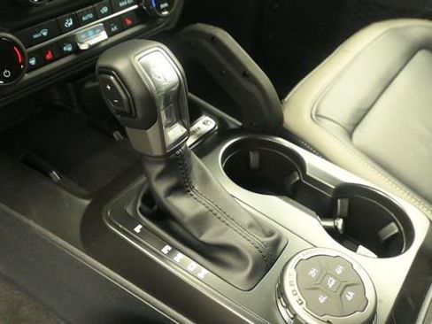 New 2026 Ford Bronco Outer Banks w/ Sasquatch Package AWD/4WD image 18