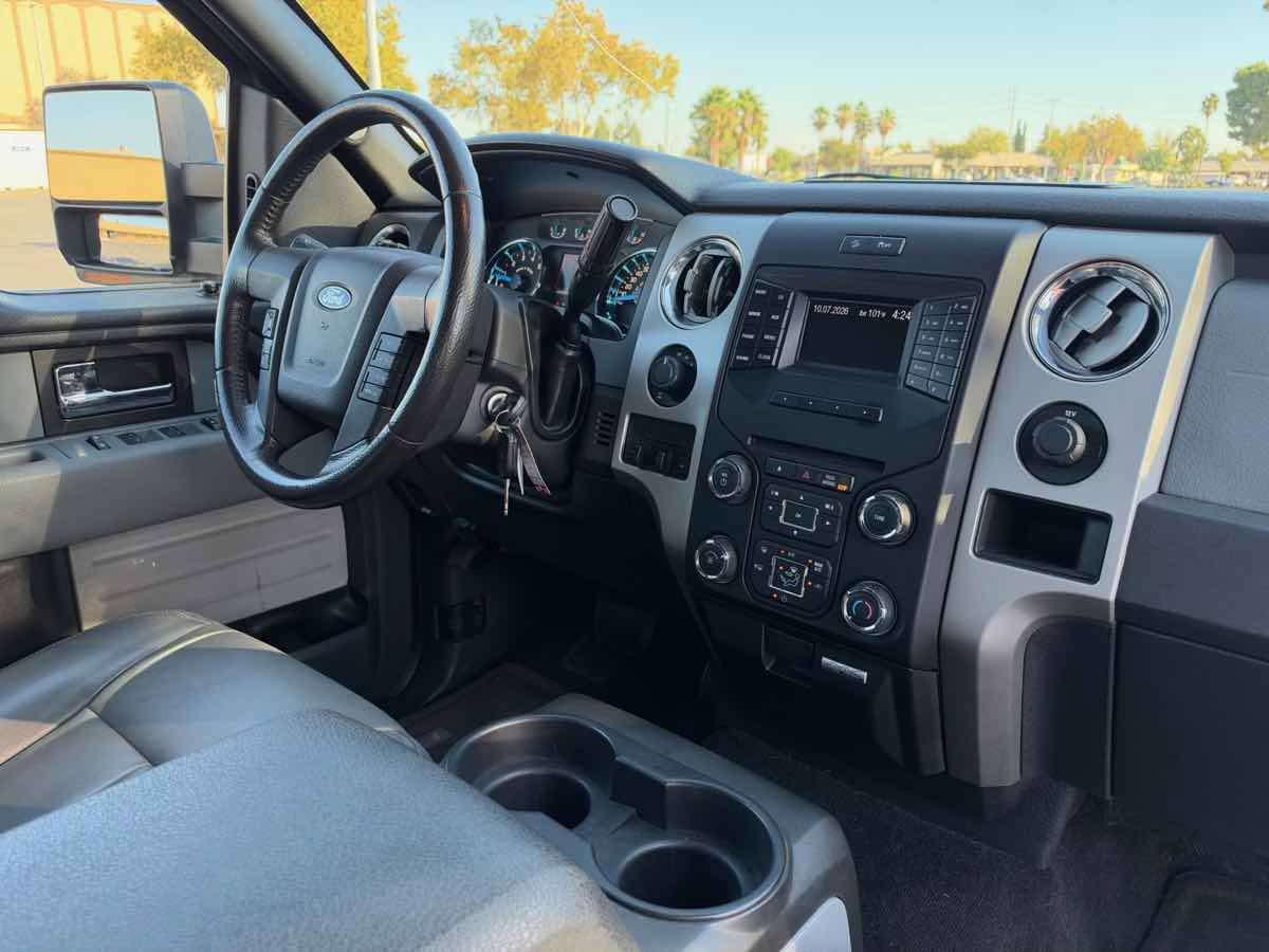 Used 2014 Ford F150 XLT w/ Equipment Group 302A Luxury AWD/4WD image 19