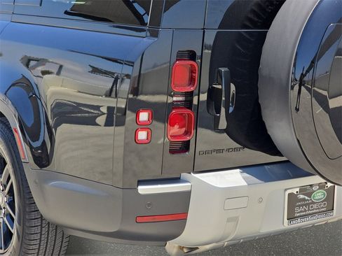 New 2025 Land Rover Defender 130 S image 36