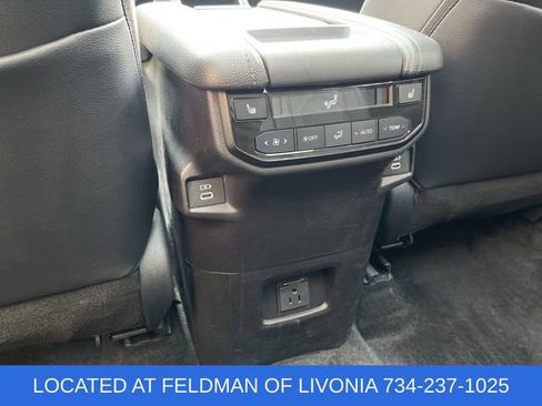 Used 2025 Toyota Grand Highlander AWD image 22