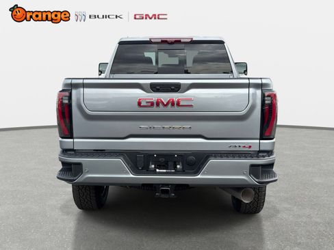 New 2026 GMC Sierra 2500 AT4 w/ AT4 Premium Plus Package AWD/4WD image 4