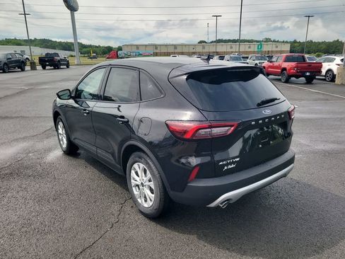 New 2025 Ford Escape Active w/ Active Premium Tech Pack image 5