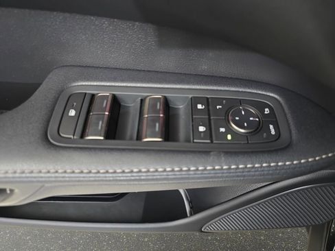 Certified 2024 Lexus RX 450h AWD w/ Convenience Package image 28