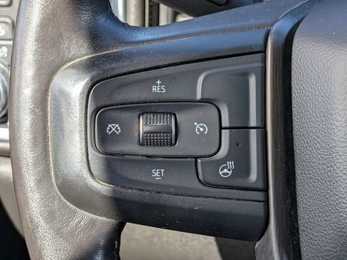 Used 2023 GMC Sierra 2500 AT4 image 23