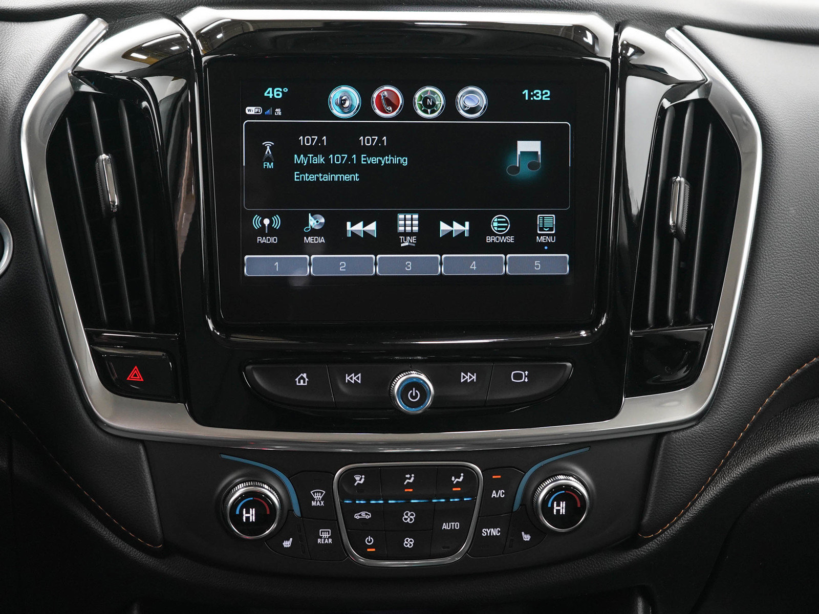 Used 2019 Chevrolet Traverse LT AWD/4WD image 19