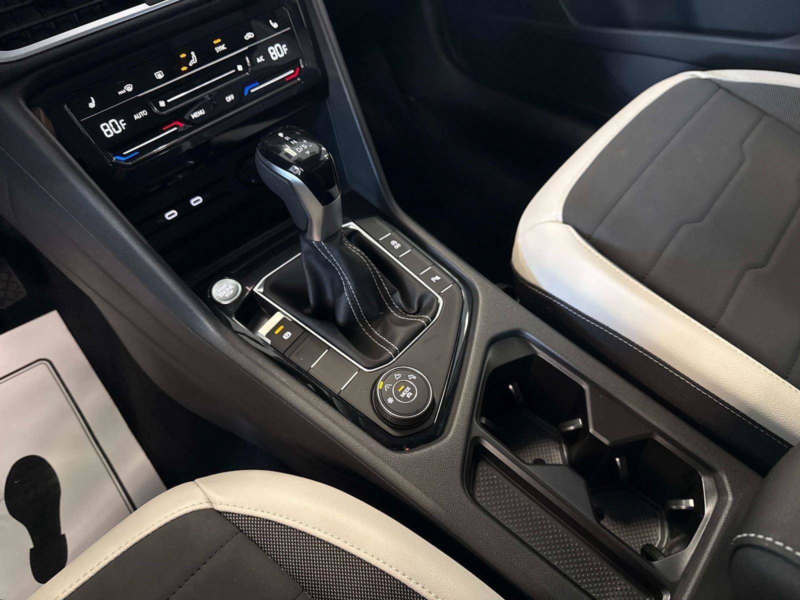 New 2026 Volkswagen Taos SE AWD/4WD image 27