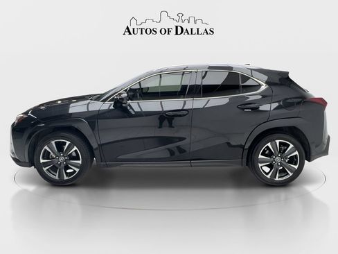 Used 2023 Lexus UX 250h FWD w/ Premium Package image 5