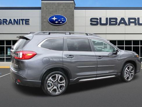New 2026 Subaru Ascent Limited image 9
