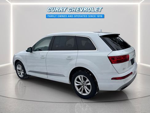 Used 2017 Audi Q7 3.0T Premium image 10