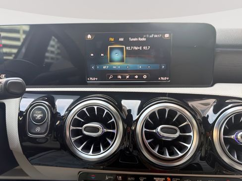 Used 2019 Mercedes-Benz A 220 image 12