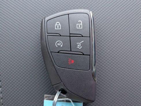 New 2026 Chevrolet Equinox EV RS image 31