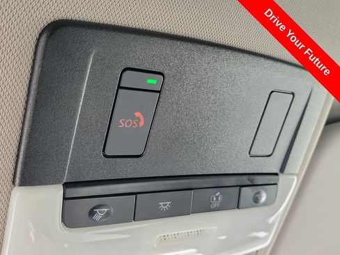 Used 2023 Nissan Rogue SV FWD image 17