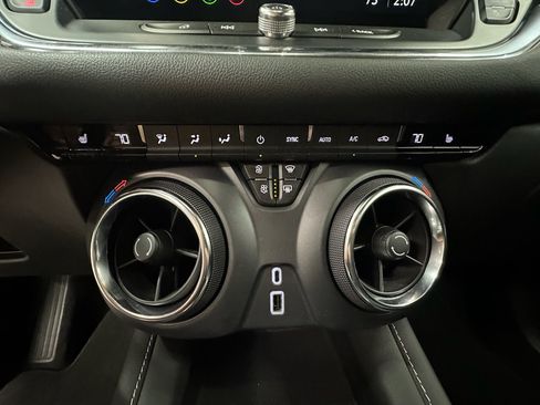 Certified 2023 Chevrolet Blazer LT w/ Midnight/Sport Edition FWD image 33