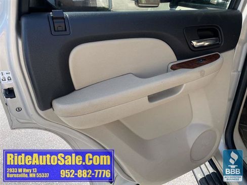Used 2008 Chevrolet Tahoe LTZ w/ LTZ Preferred Equipment Group AWD/4WD image 11
