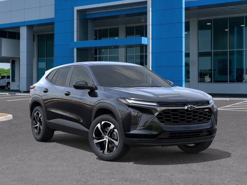 New 2026 Chevrolet Trax RS FWD image 7