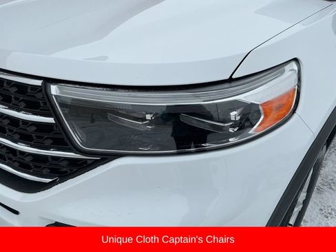 Used 2021 Ford Explorer XLT image 17