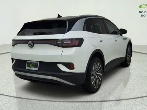 Used 2023 Volkswagen ID.4 Pro S Plus AWD/4WD image 7