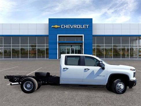 New 2026 Chevrolet Silverado 3500 W/T w/ WT Convenience Package image 3