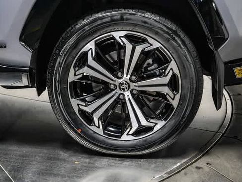 Certified 2022 Toyota RAV4 XSE image 11