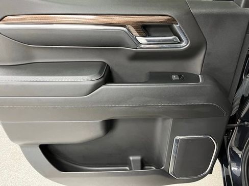Used 2024 Chevrolet Silverado 1500 RST w/ Convenience Package II AWD/4WD image 33