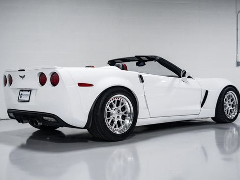 Used 2013 Chevrolet Corvette 427 w/ 1SB Preferred Equipment Group image 3
