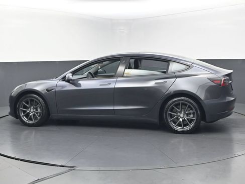Used 2023 Tesla Model 3 Standard Range RWD image 7