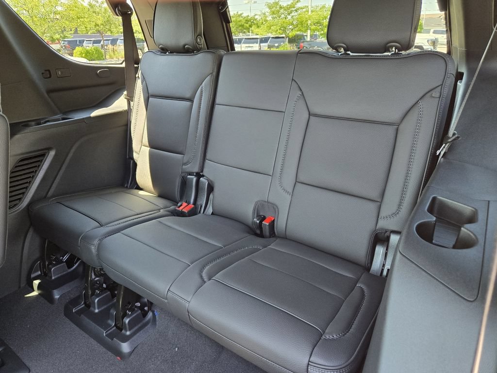 New 2026 GMC Yukon Denali w/ Denali Reserve Package AWD/4WD image 6