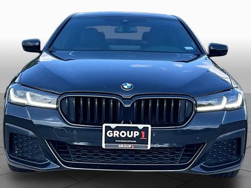 Used 2022 BMW 530i w/ M Sport Package RWD image 4