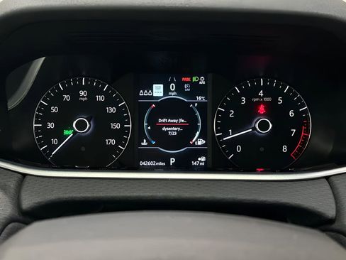 Used 2020 Land Rover Range Rover Evoque S image 18