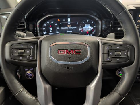 Used 2024 GMC Sierra 1500 SLT w/ SLT Premium Plus Package AWD/4WD image 10