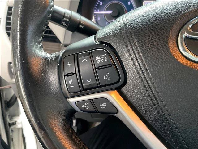 Used 2017 Toyota Sienna XLE FWD image 20