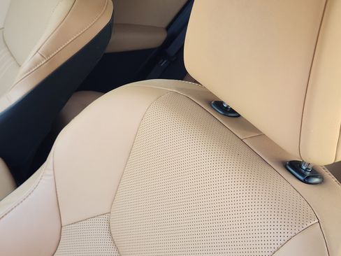 Used 2024 Lexus NX 250 FWD w/ Premium Package image 16